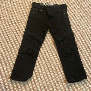 My sons gently worn clothing